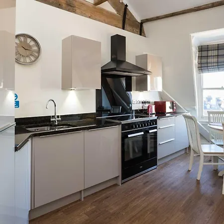 Minster View Penthouse *