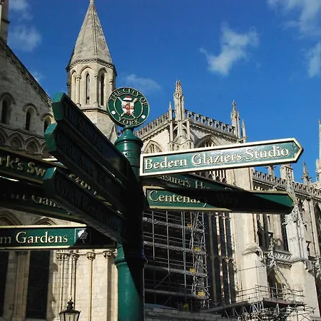 アパート Minster View Penthouse