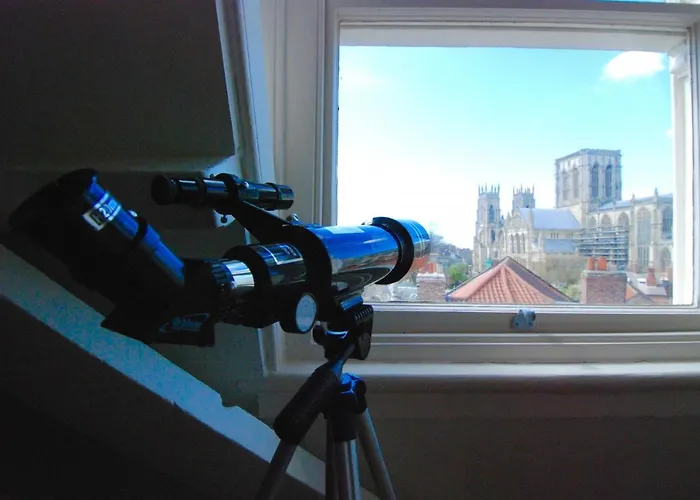 Minster View Penthouse * York