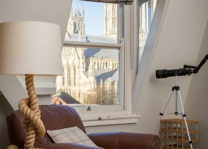 Minster View Penthouse Apartman *