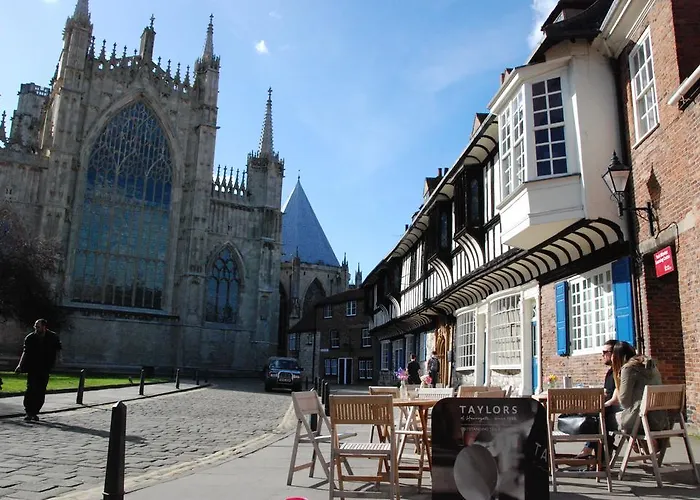 Apartment Minster View Penthouse *